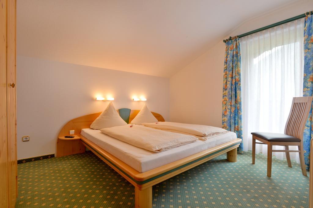 Gaestehaus Alpengruss Mayrhofen Rom bilde