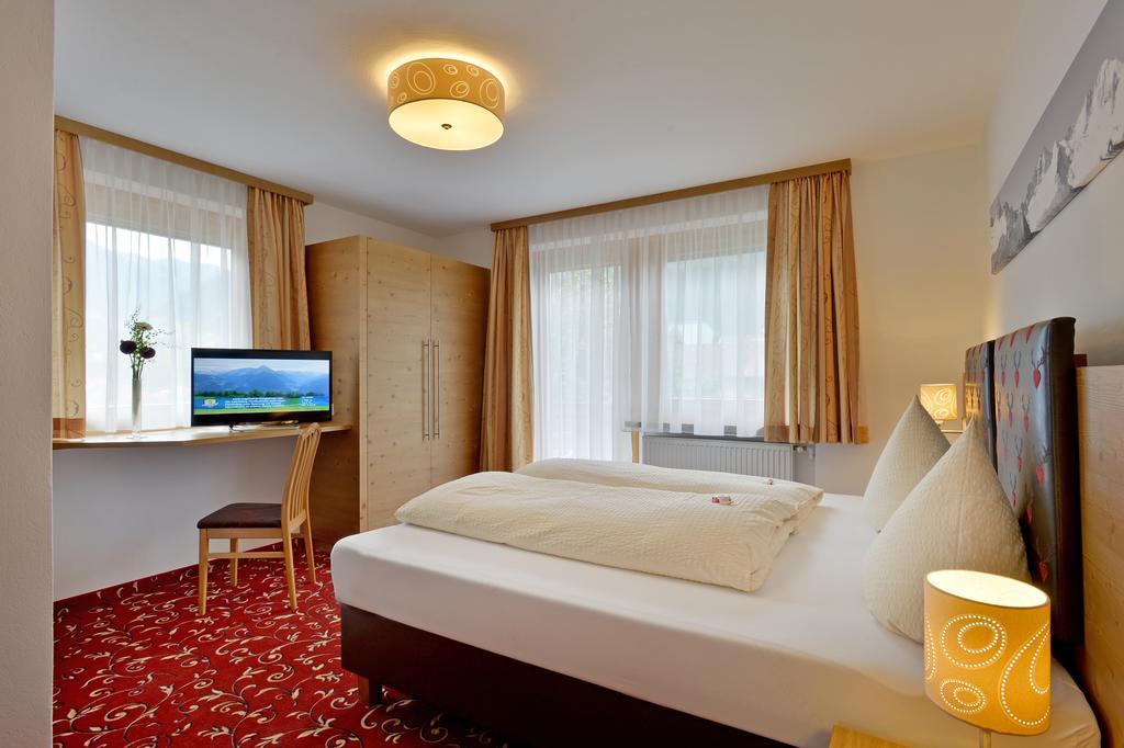 Gaestehaus Alpengruss Mayrhofen Rom bilde