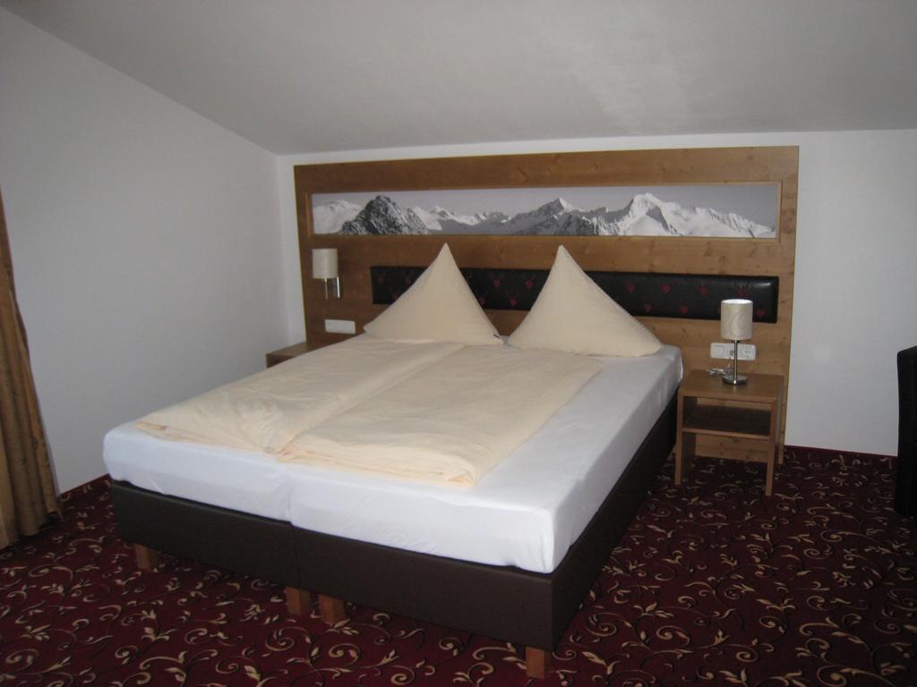 Gaestehaus Alpengruss Mayrhofen Rom bilde